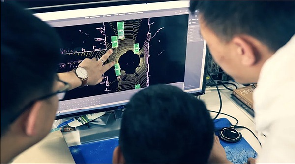 那些给AI大模型打标签的小镇青年